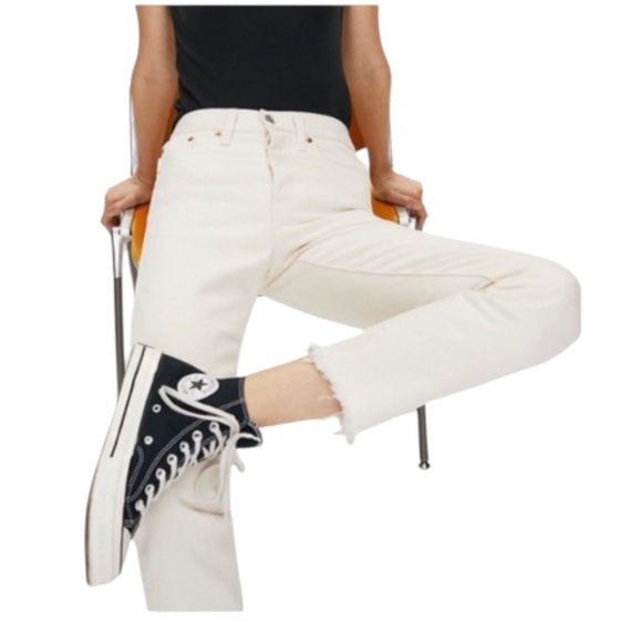 Levi’s Wedgie High-Waist Button-Fly Ankle Crop Jeans Size 30 Cream - Picture 16 of 16